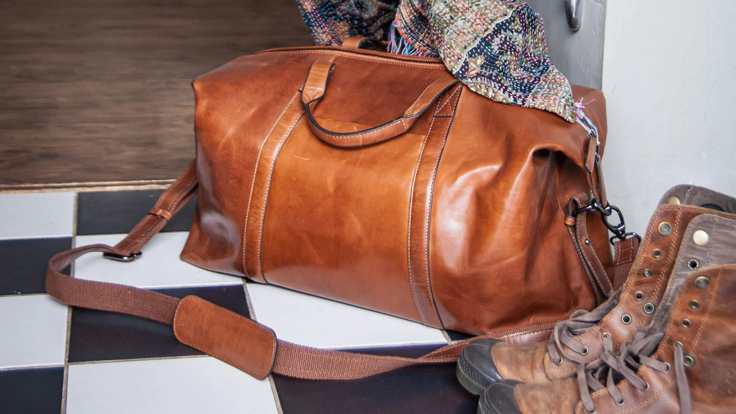 PISA Prisvärd Weekendbag i skinn