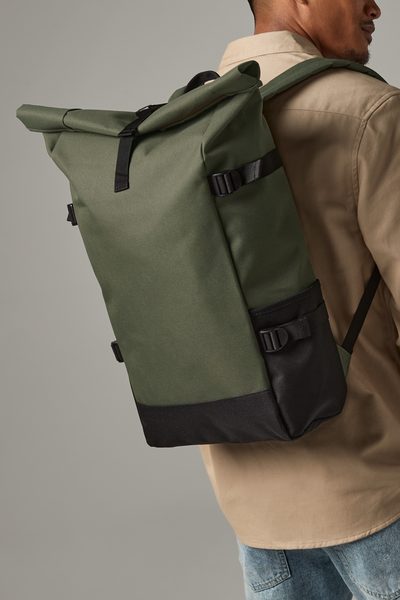 Roll-Top Ryggsäck med Datorfack 17"