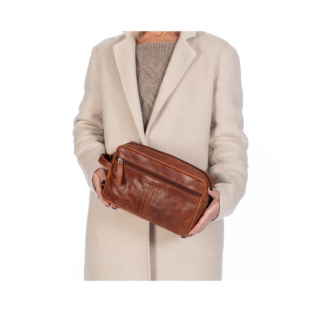 Elegant Necessär i Skinn - NewBag4you