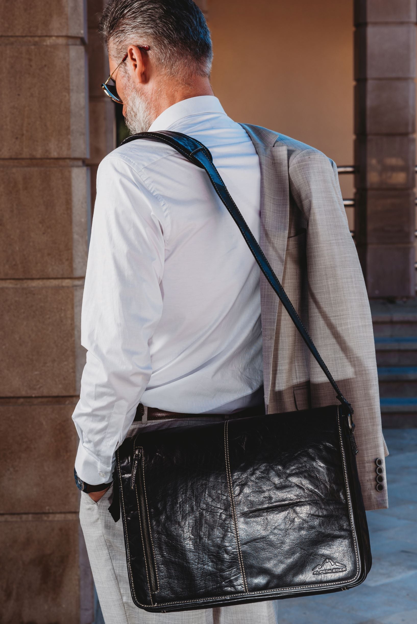 Affärsväska / Portfölj ATLANTA i Läder 15" - NewBag4you