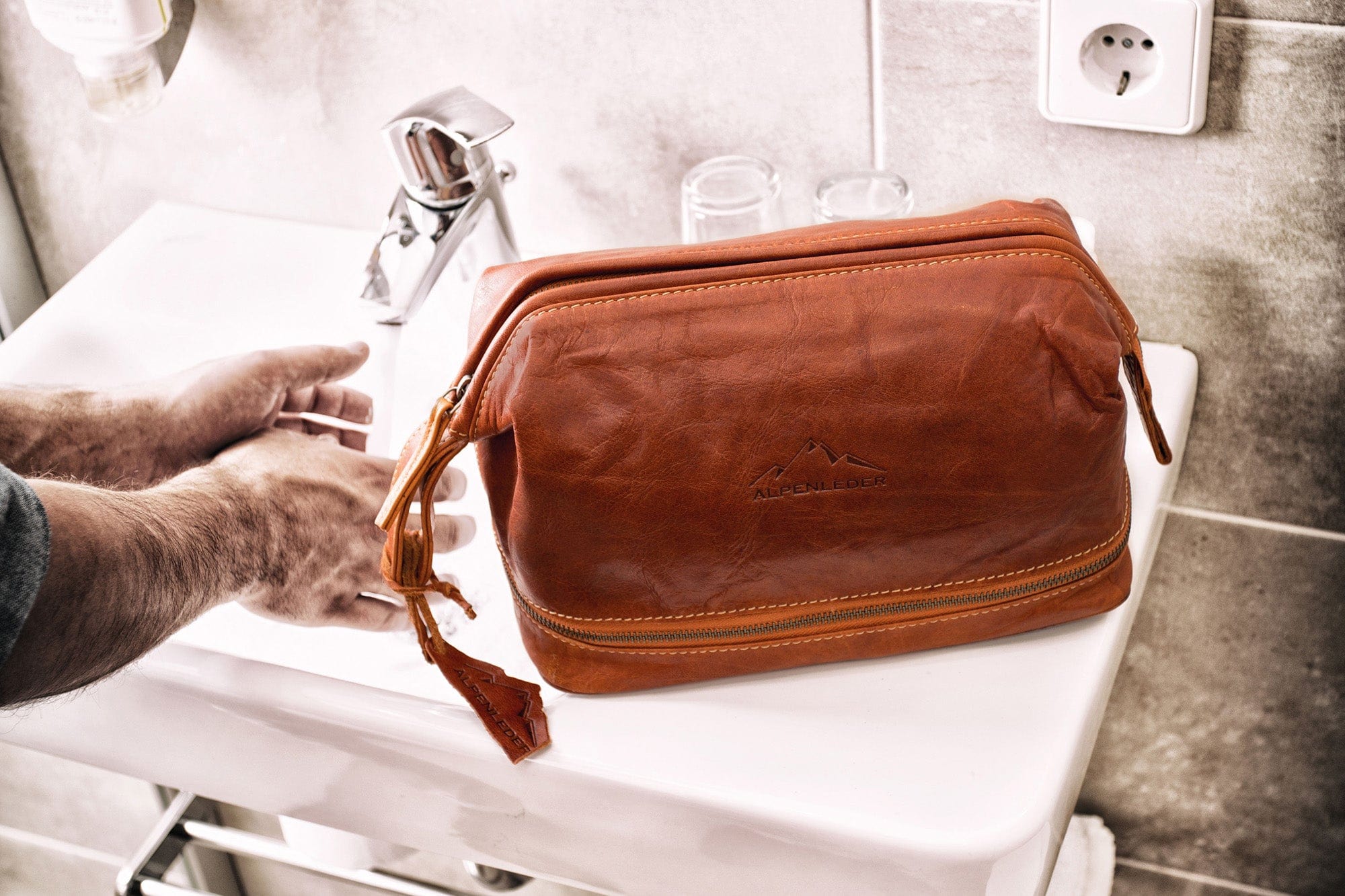 Necessär LAGO DI COMO i Läder - NewBag4you