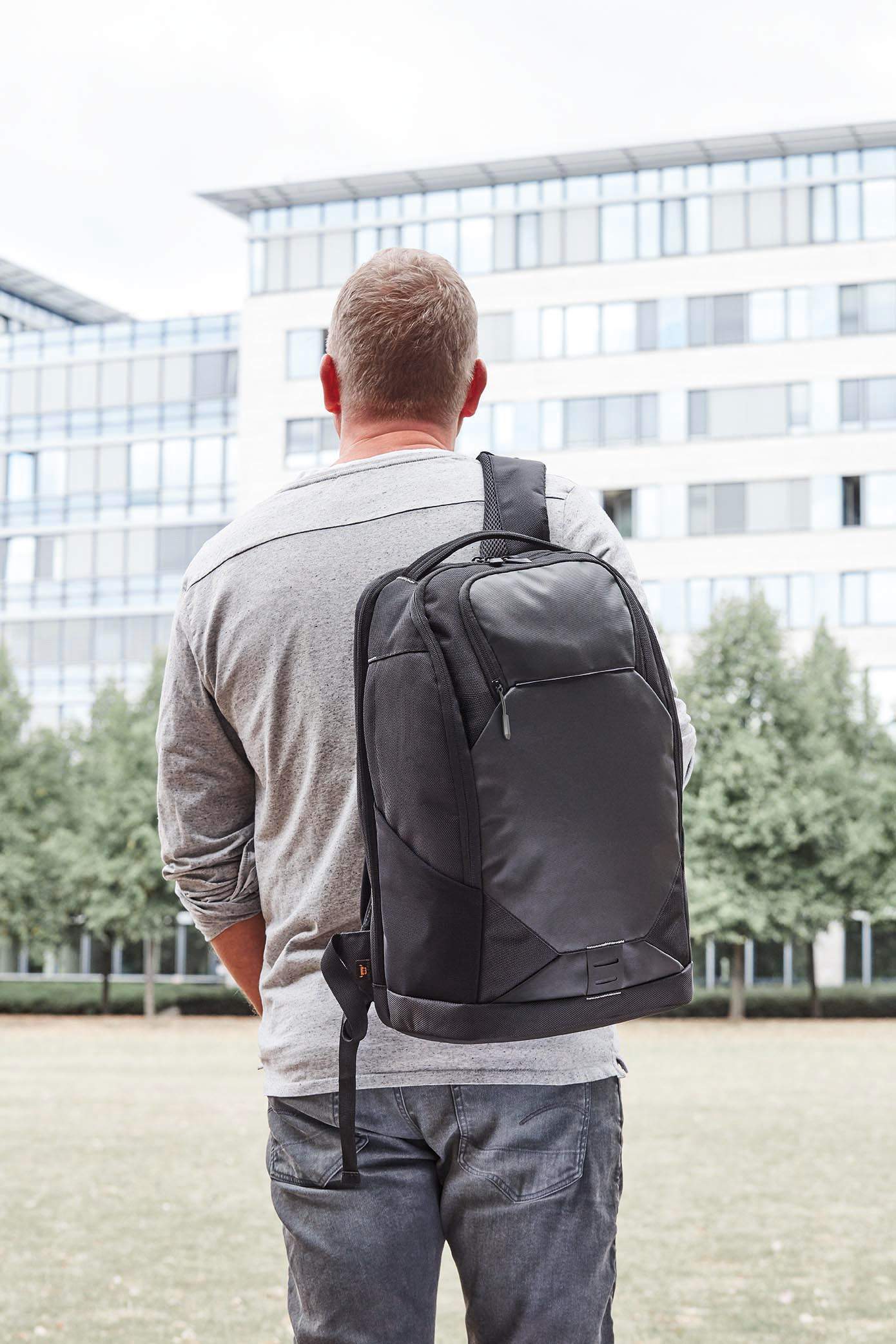 Dataryggsäck Hashtag Svart - NewBag4you