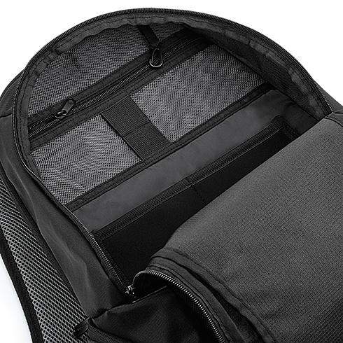 Vessel™ Slimline Dataryggsäck - NewBag4you