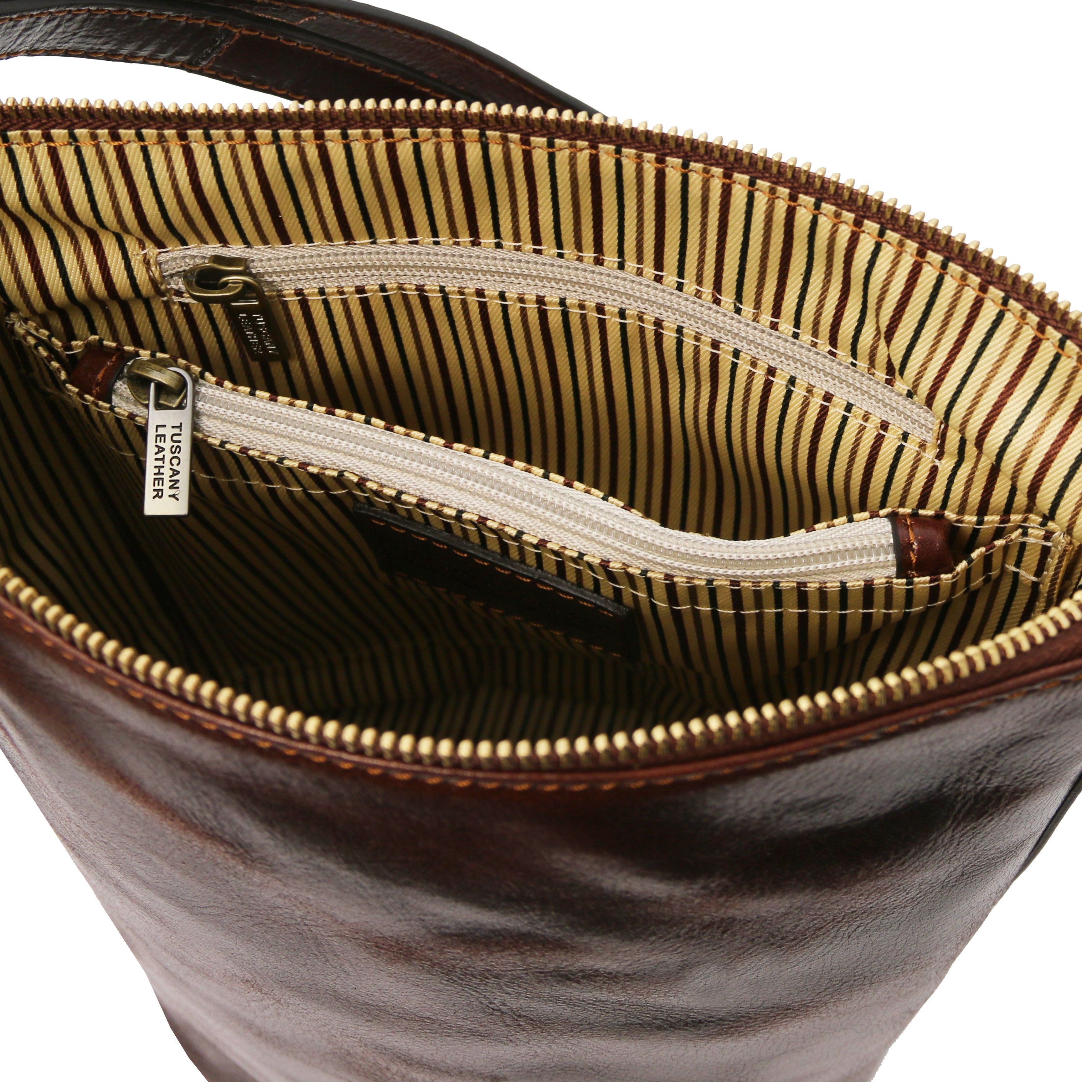 GIUSI Axelväska i läder - NewBag4you