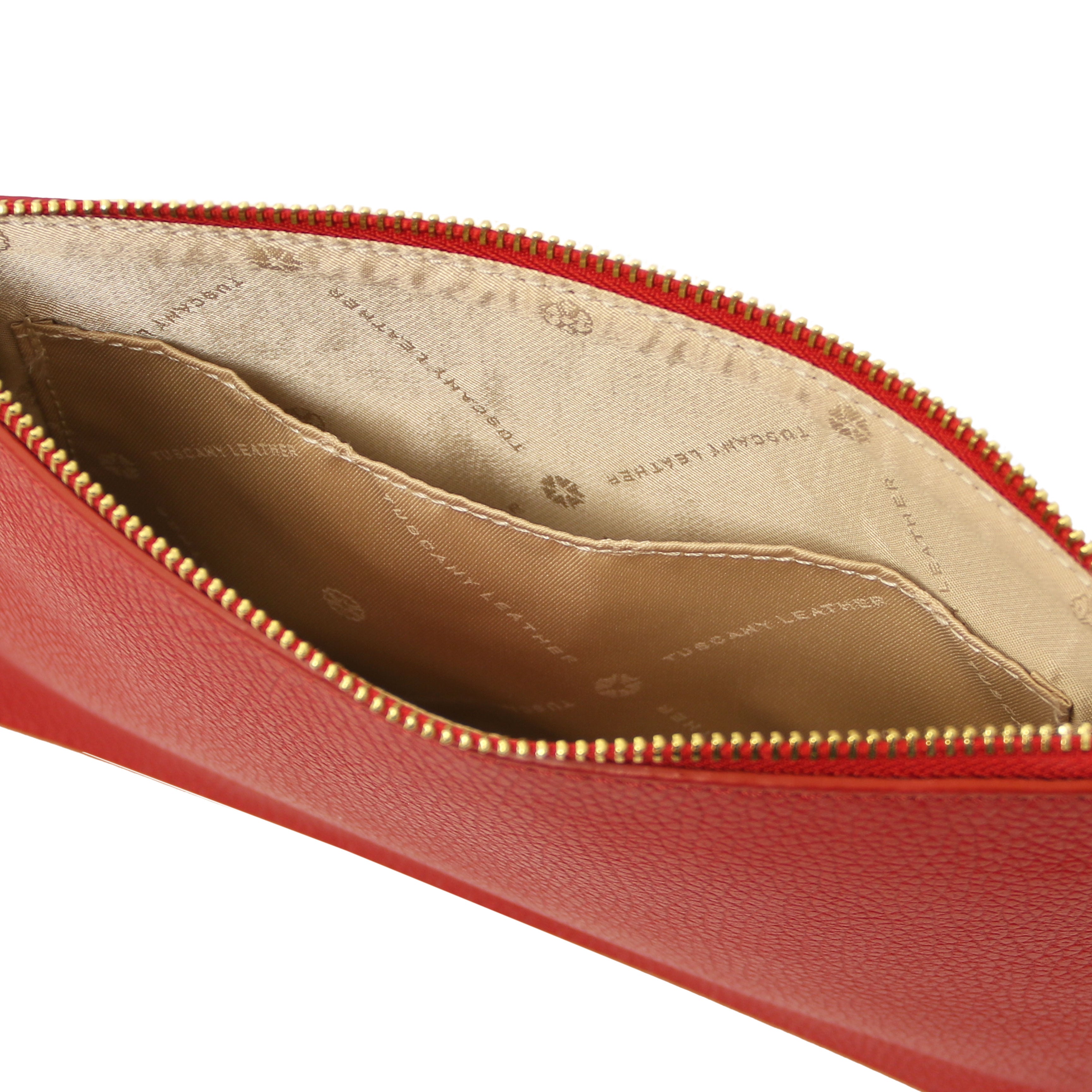 Diva Axelväska i Läder med Kedjerem