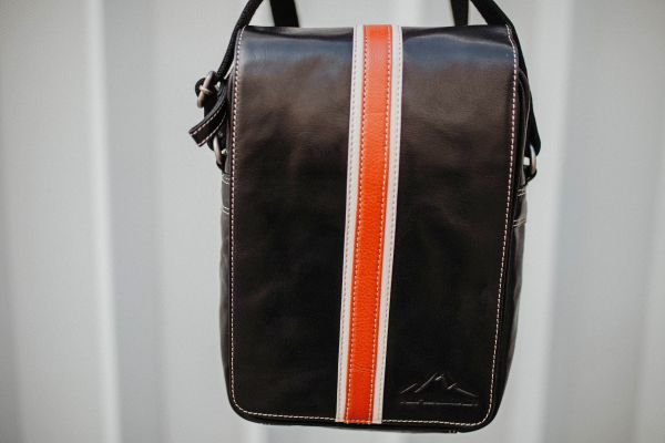 STRIPES axelväska i Läder