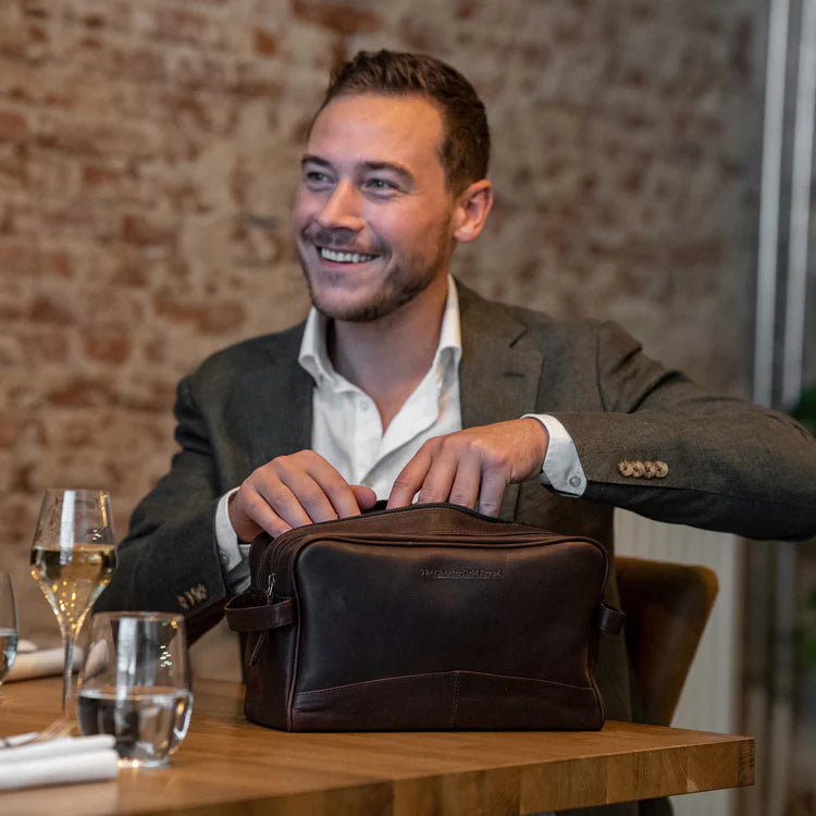 Necessär Rymlig i Läder