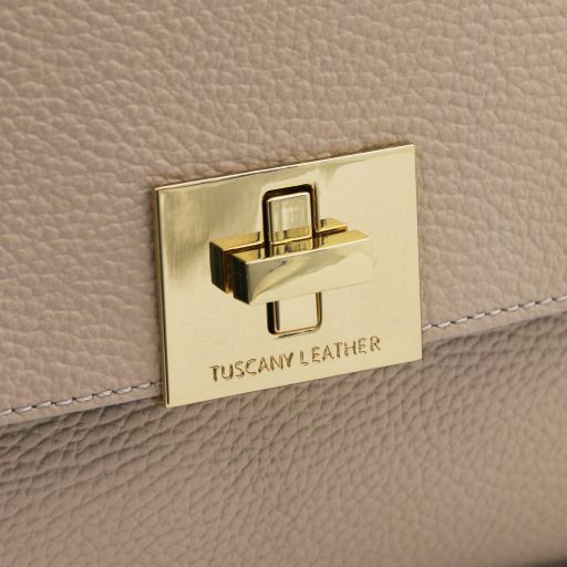 SILENE Ryggsäck / Handväska i Äkta Italienskt Läder