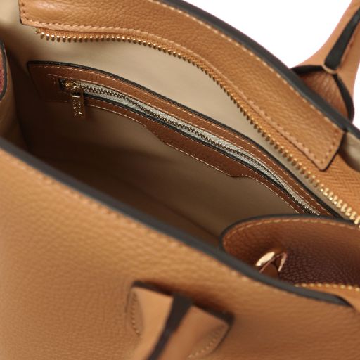 Coccola Handväska i läder