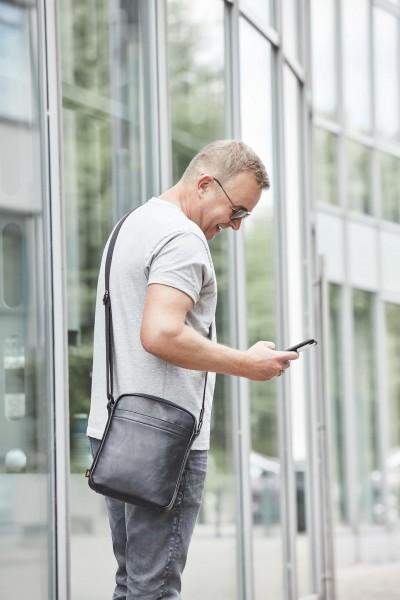 Messengerväska Community i Konstläder - NewBag4you